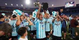 Racing quiere ganarle a Peñarol en la Copa Libertadores