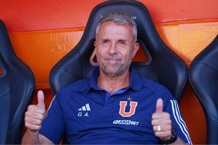 "Mi papá me llevaba". El DT que iba a ver a Independiente y ahora buscará eliminarlo de la Copa Sudamericana