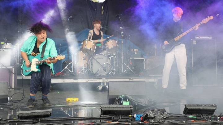 Shopping Break Up, Share Video for Final Single “White Noise”: Watch