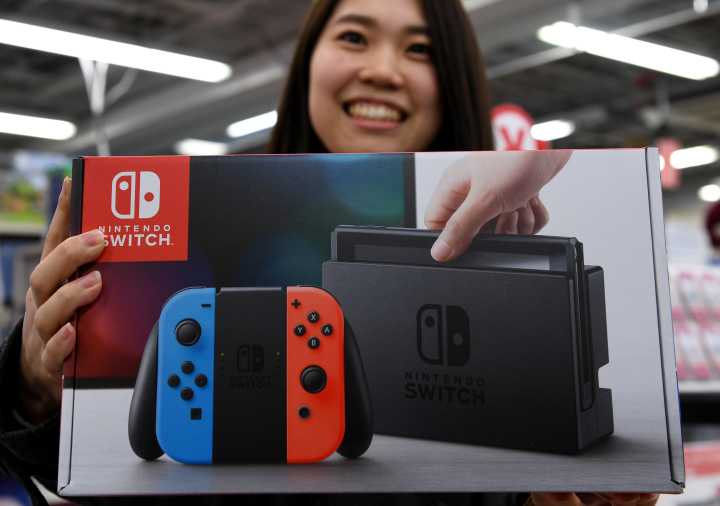 Nintendo Increases Prices for Original Switch for the First Time Since 2017 Release