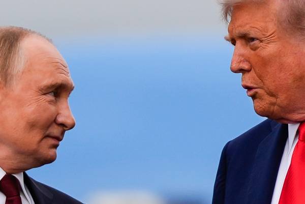 Trump, Zelenskyy to meet at White House after Alaska summit with Putin fell short