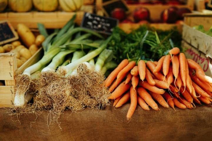 Unwashed and Unsafe: How Contaminated Produce Fuels E. coli Outbreaks