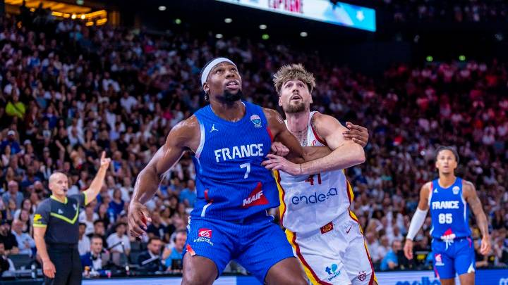 España progresa ante Francia, pero pierde el partido (78