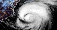 Maps show Hurricane Erin's path off East Coast as it starts moving away from North Carolina shoreline
