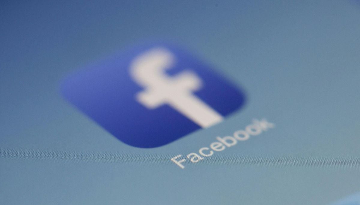 Más de 32 mil participantes: descubren grupo de Facebook donde hombres compartían fotos de sus parejas