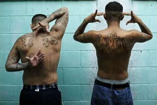 Guatemala entrega a El Salvador a uno de sus 100 más buscados