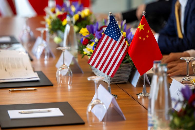 China's top trade negotiator to head to US for talks, WSJ reports