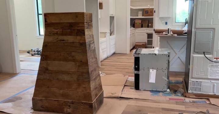 Convicted contractor's restitution under review by Bossier judge