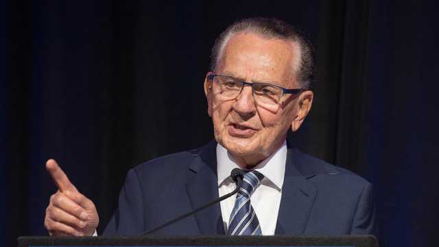 Beloved Providence judge Frank Caprio dies at 88 from pancreatic cancer