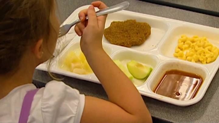 Families eligible to receive grocery benefits through EBT program