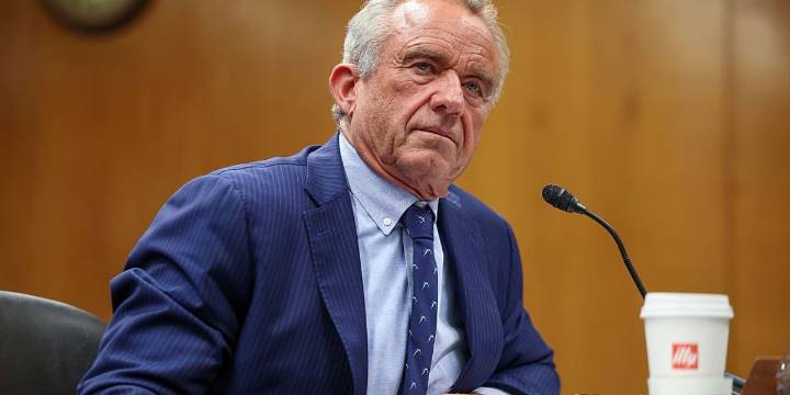 'It's immoral': RFK Jr. axes Biden vax reporting requirement, targets doctors' 'hidden incentives'
