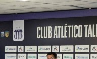 Tévez quiere un 9 pero no duda de la permanencia