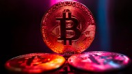 Bitcoin sinks to $115,000 after hitting its newest record, as macro concerns spark liquidation wave