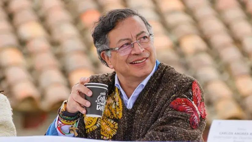 Congreso declara al presidente de Colombia, Gustavo Petro, persona no grata en territorio peruano