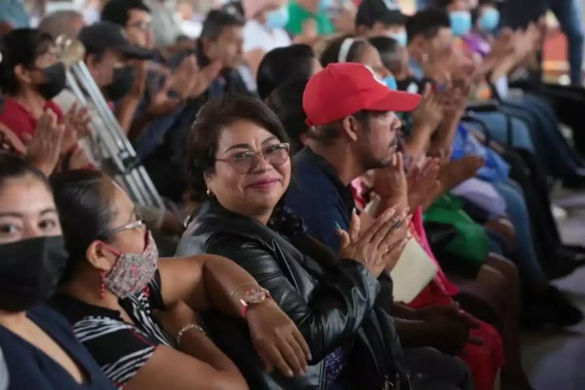 Bienestar alerta por fraudes en WhatsApp: así operan los falsos créditos y préstamos