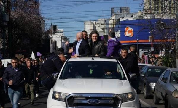 La Libertad Avanza prepara visitas de Milei en la Provincia para garantizar el voto de octubre