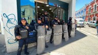 Ahora revisan tienda asiática ubicada en el antiguo Famsa del Centro Histórico de Puebla