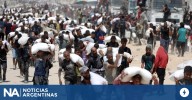 Egipto envía el 18º convoy de ayuda a Gaza en medio de negociaciones para un acuerdo de rehenes