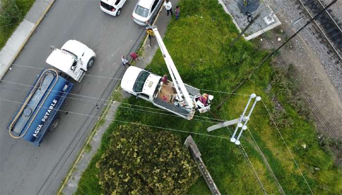Refuerzan seguridad y visibilidad con luminarias inteligentes en La Maquinita