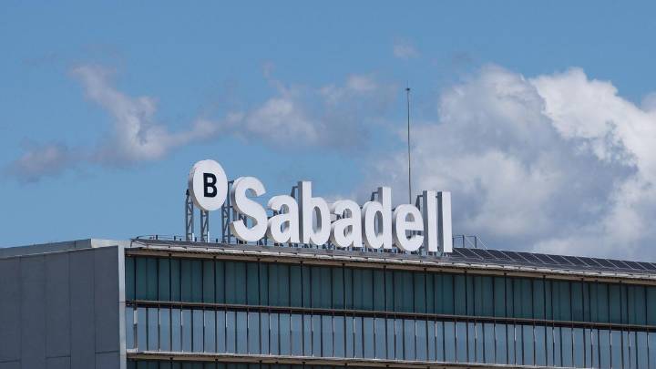 JP Morgan vuelve a convertirse en accionista significativo del Sabadell en plena OPA hostil de BBVA