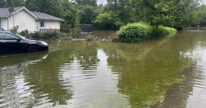 Heavy rains, flooding slams parts of Tennessee Valley; interstate closed in both directions