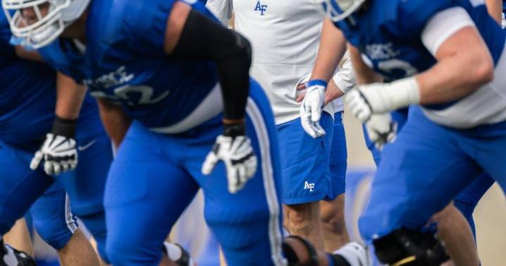 Air Force football looks to build on identity established during winning streak that closed 2024 season 
