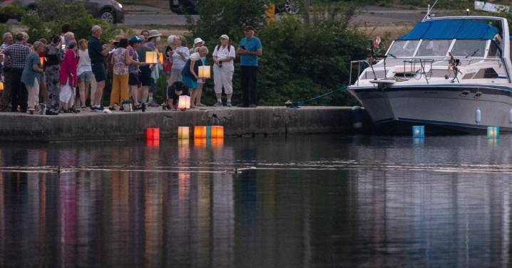 Floating lantern ceremony held in Peterborough