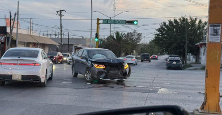 Encontronazo en la Gómez Morín