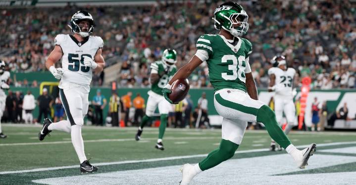 New York Jets Flight Connections 08/26/25