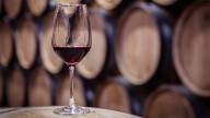 What Your Sommelier Is Trying To Explain When They Mention French And American Oak