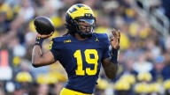 Underwood becomes 4th freshman to start at QB for Michigan, leads 2 TD drives in 1st quarter