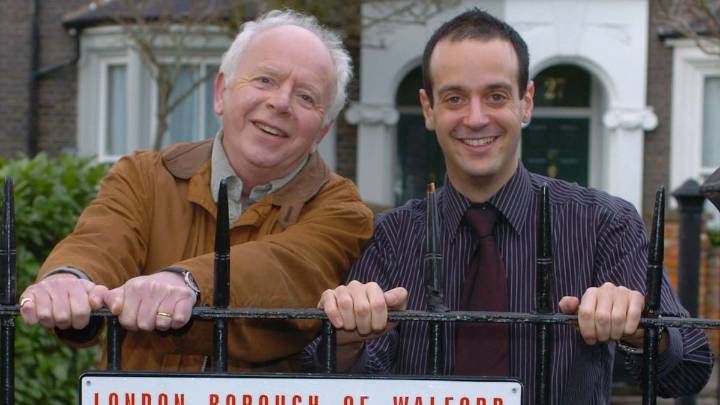 TV legend Ray Brooks, Coronation Street and EastEnders star, dies aged 86