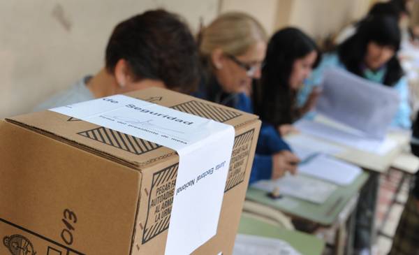 Cuánto cobrará una autoridad de mesa en las elecciones de octubre: ¿y en septiembre?