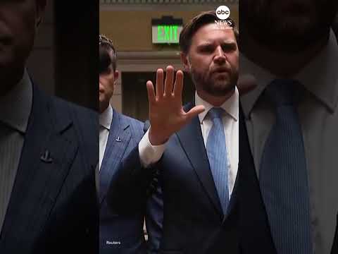 Protesters heckle Vance, Hegseth at photo op to thank DC National Guard