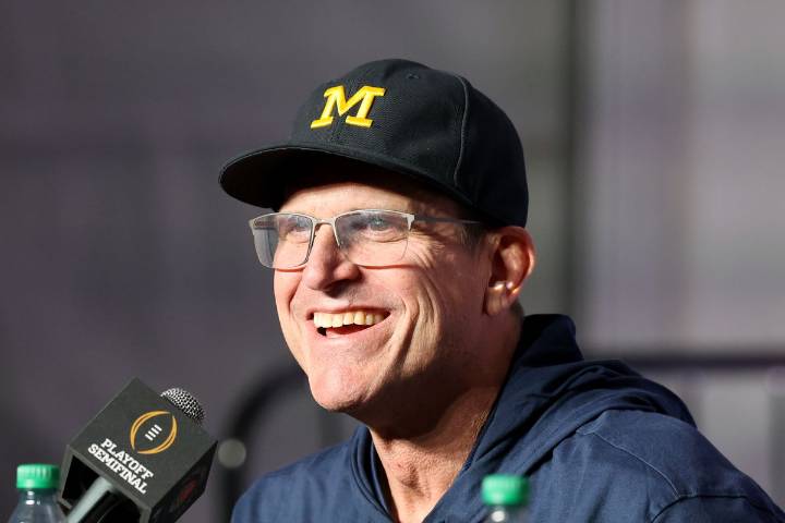 Former Michigan Starter Reveals ‘Eccentric’ Jim Harbaugh’s Habits in Head-Turning Locker Room Confession Jim Harbaugh’s tenure at Michigan truly defines his legacy, with his locker room habits that ce