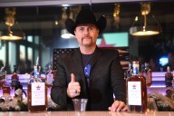 John Rich Offers Reward After Being Robbed