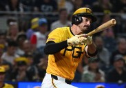 Bryan Reynolds' two-run triple leads Pirates to win against Reds