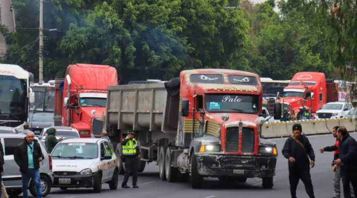 Anuncian transportistas mega bloqueo para el próximo 1 de septiembre en CDMX
