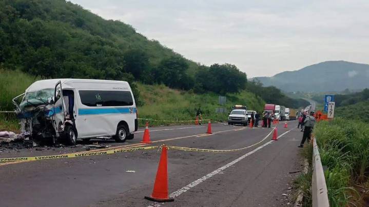 Identifican a las personas fallecidas tras accidente en la autopista Siglo XXI; eran de Lázaro Cárdenas