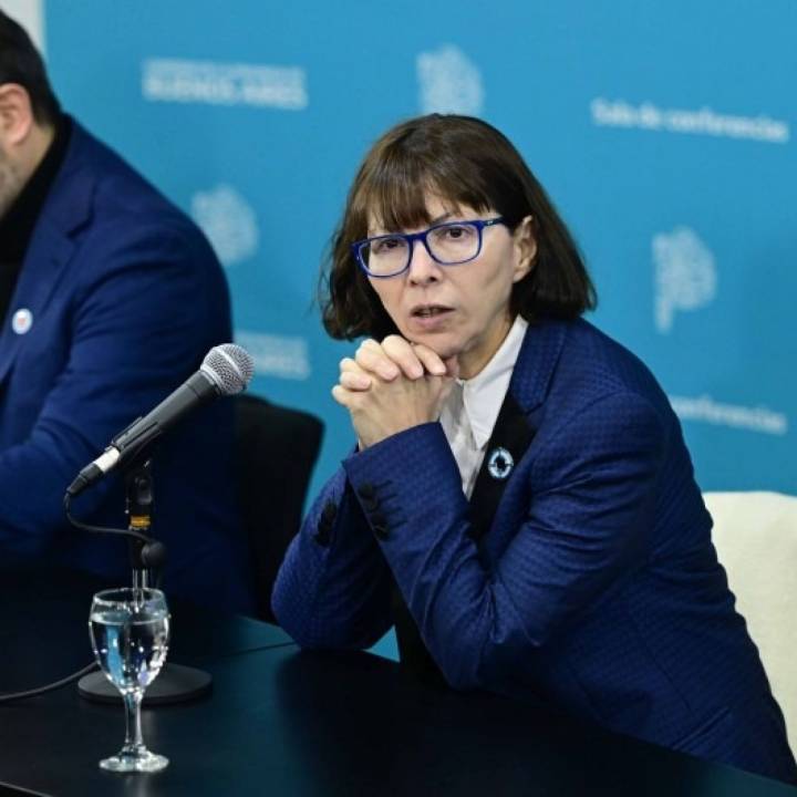 Kicillof terminará cerca de 900 viviendas paralizadas por Milei
