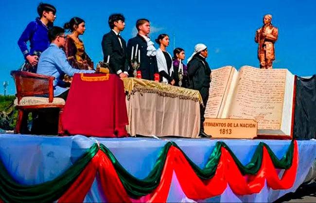 Escuelas comienzan a registrarse para el desfile cívico del 16 de septiembre