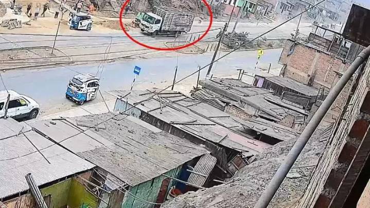 Comas: Fiscalía abrió investigación contra chofer de camión por fatal accidente en el que murieron tres personas