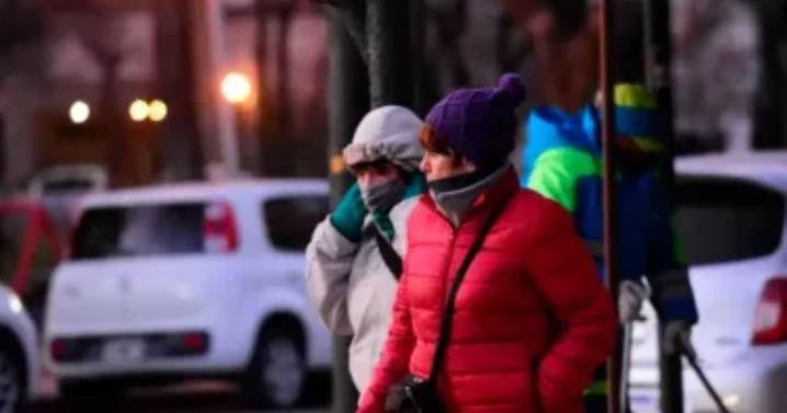 En medio de la ciclogénesis de Santa Rosa, qué pasa en Neuquén y Río Negro este domingo: ¿Sigue la nieve?