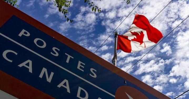 Canada Post lost $407 million in second quarter as customers move to other carriers