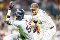 Giants belt three first-inning homers, hold off Padres