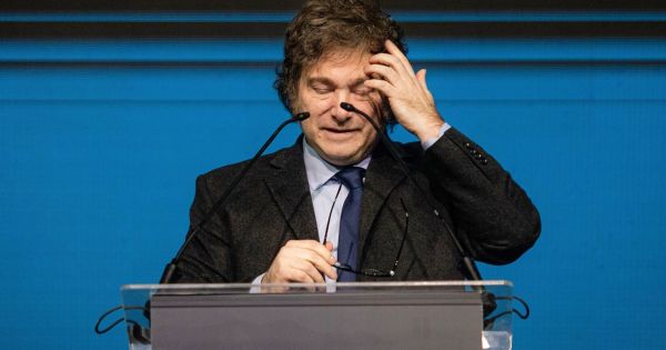 Dólar: el "cambio de ciclo" que pronóstica este reconocido analista para el número que más preocupa a Milei