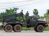 La explosión de una mina hiere a un militar tailandés y tensa la tregua con Camboya