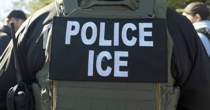 Dallas residents demand city's stance on ICE as others opt in to partnerships with the agency