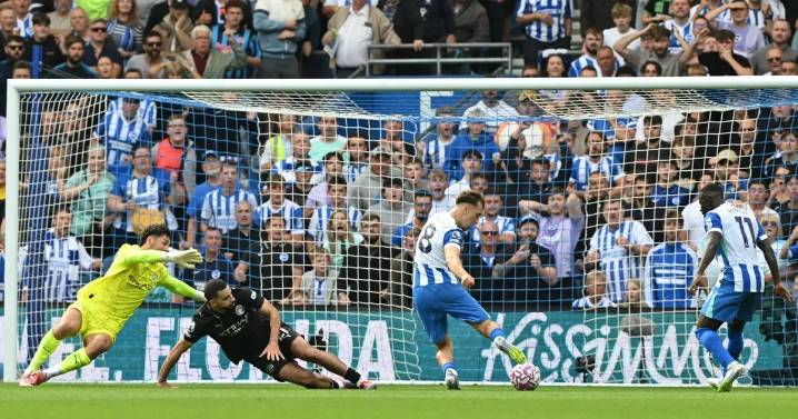 What Man City stars did after Brighton change exposes alarming £275m question