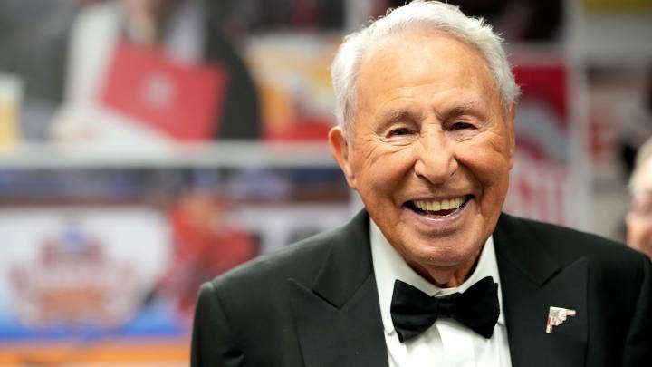 Lee Corso picks Ohio State in final 'GameDay' appearance